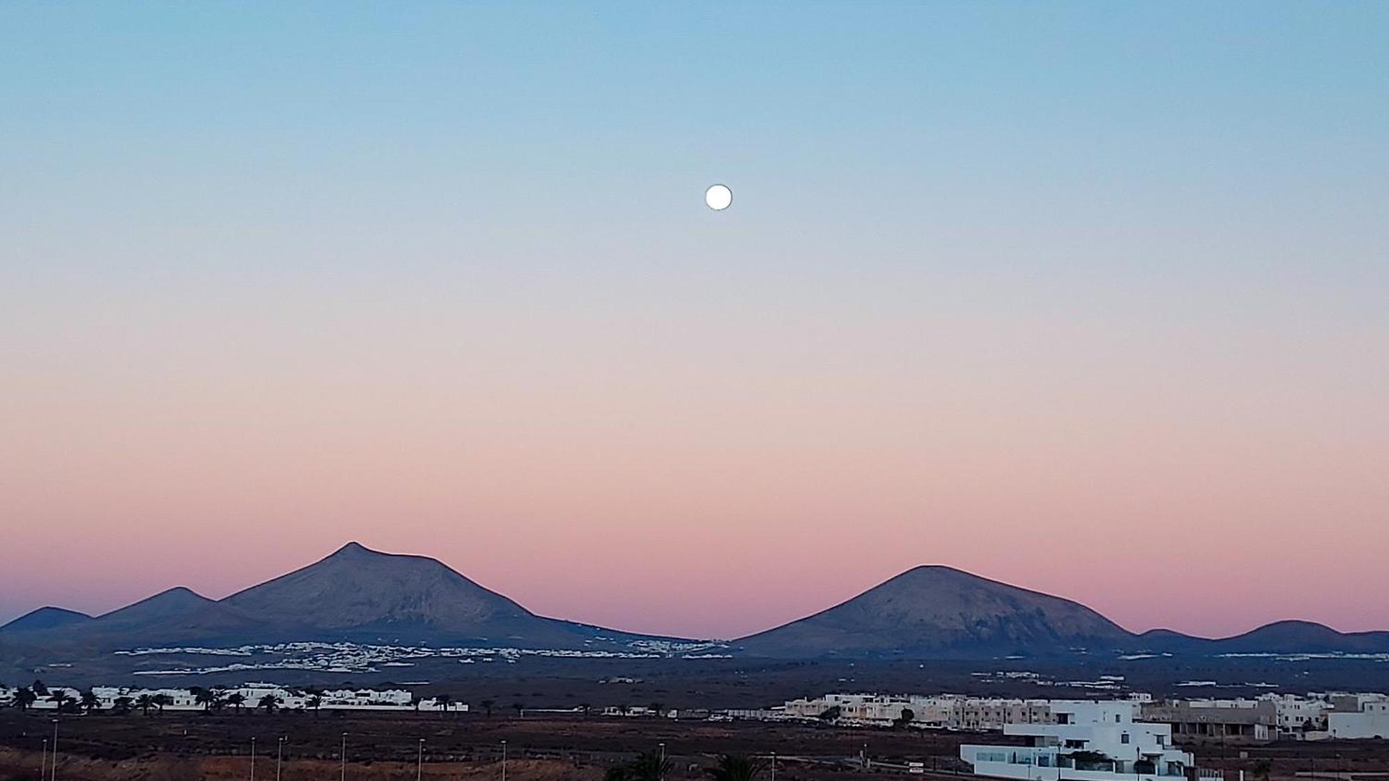 Lanzahost Lovely Views XXI Arrecife  Buitenkant foto
